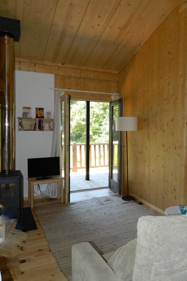 Tree House – PetFriendly T2 Accommodation with Pool in Arcos de Valdevez, Gerês – Portugal